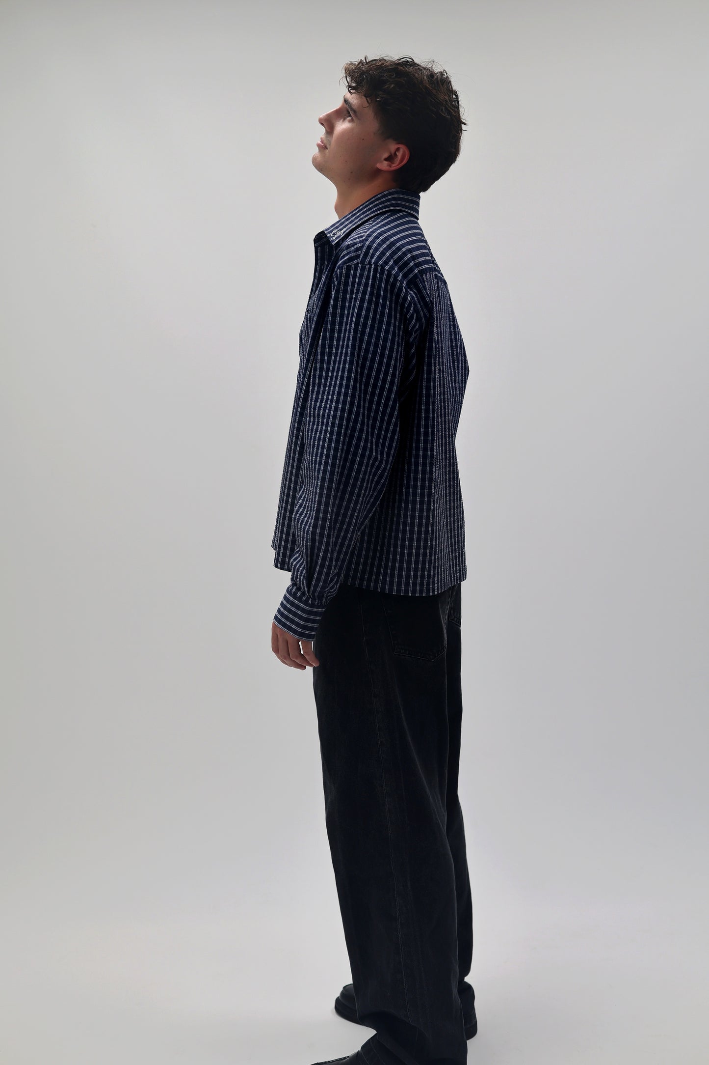 STINGEM SEERSUCKER BUTTON UP